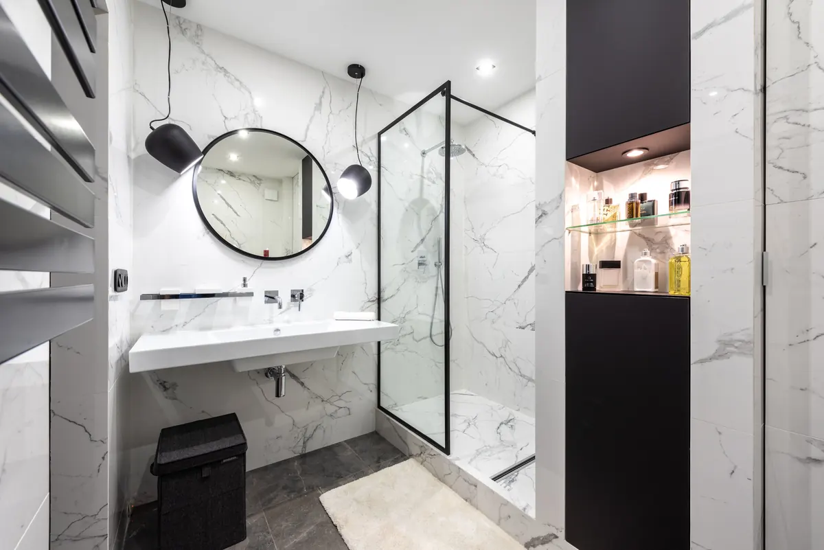 Bathroom wet area with an open shower floor